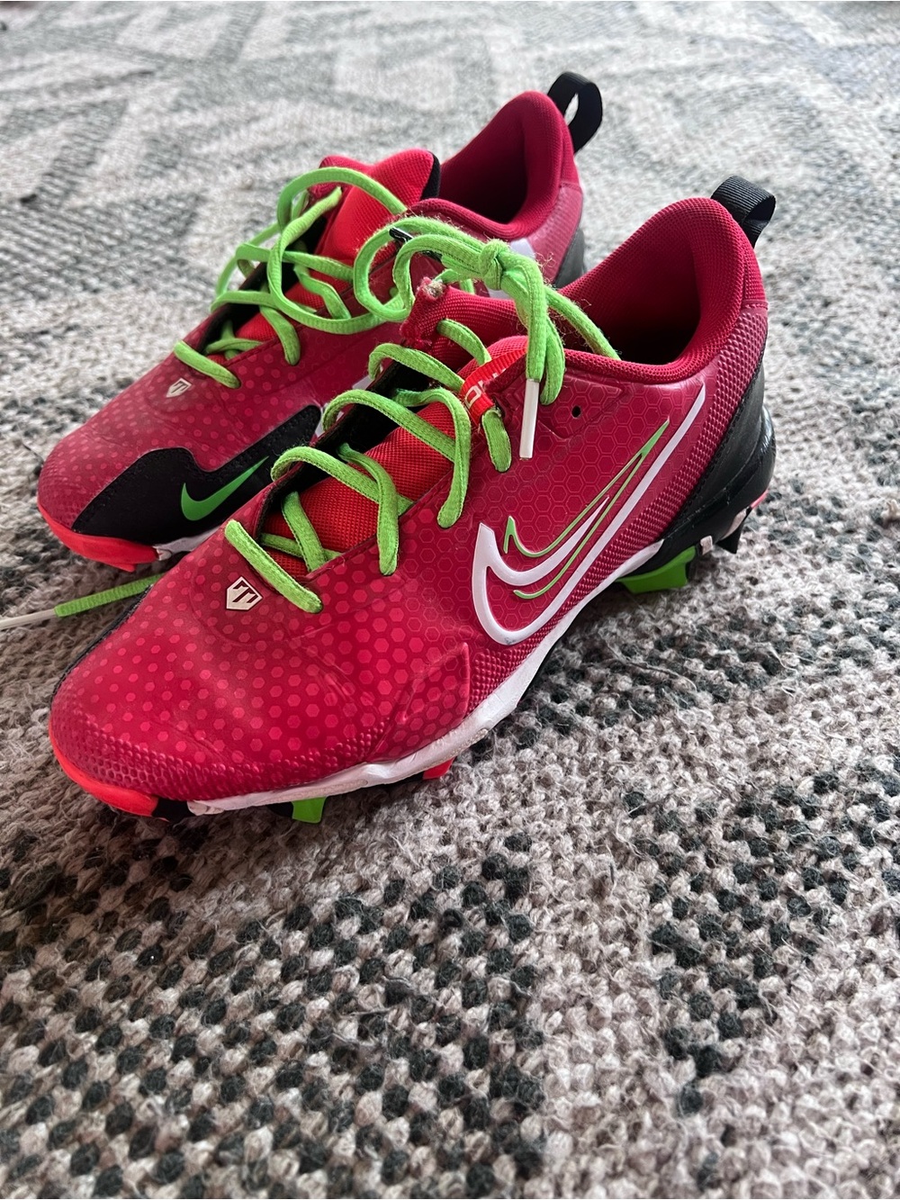 Nike Kids Baseball Cleats 6 youth